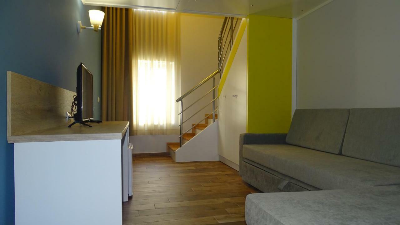 Bistrica Hotel Sarandë Exterior foto